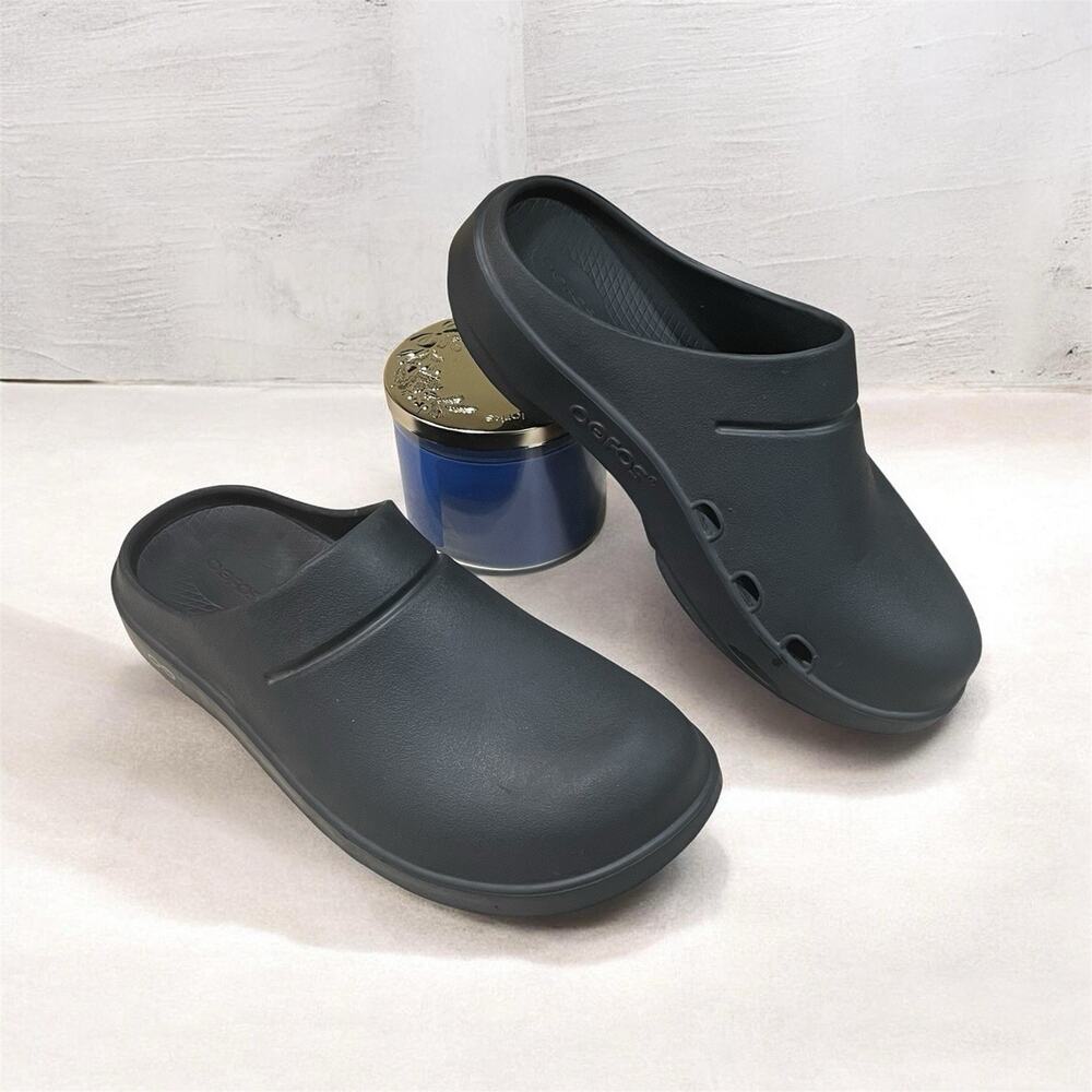 OOFOS OOcloog Unisex Mens 8 Womens 10 Slip On Recovery Shoes Black Comfort Slide